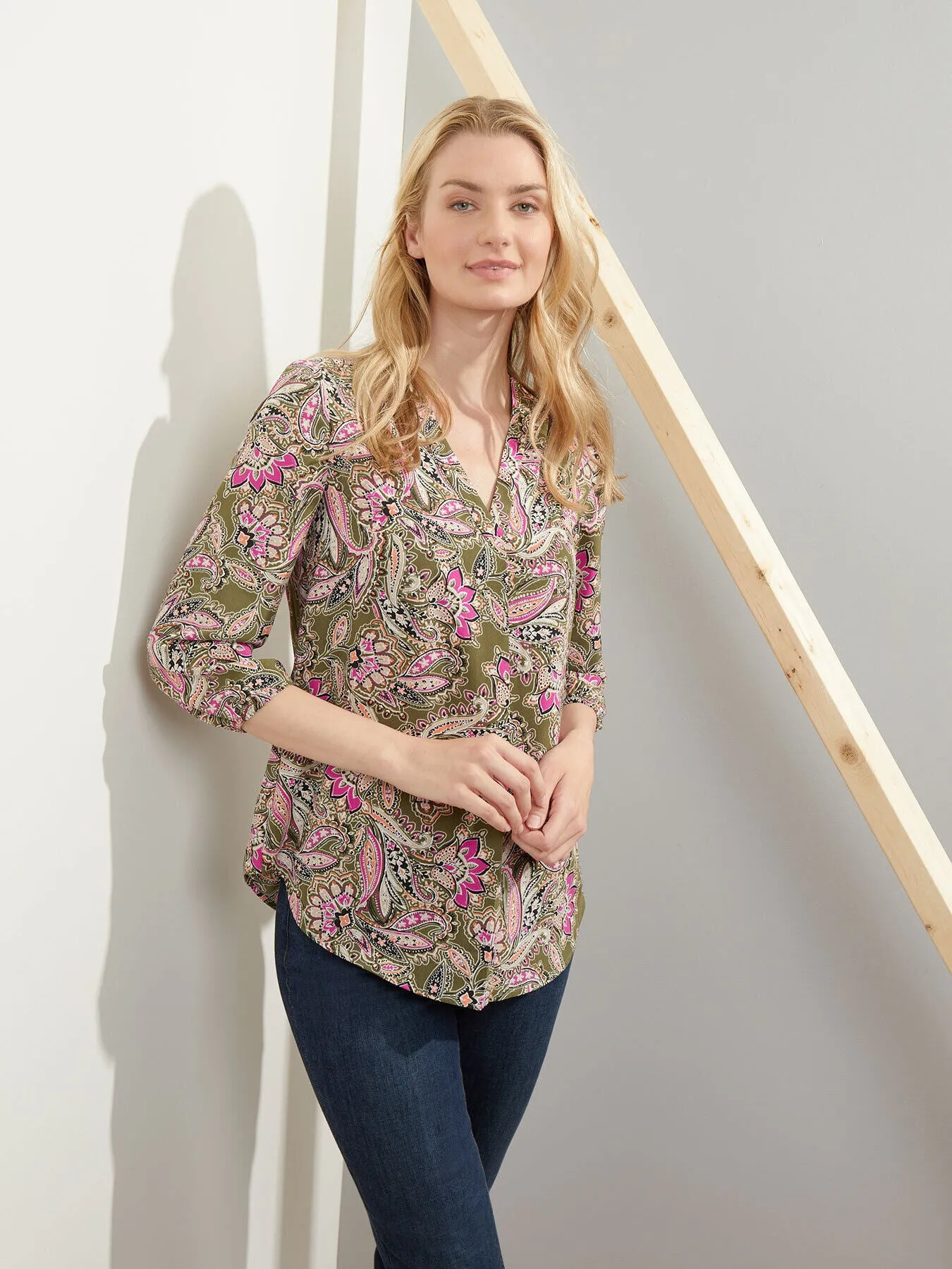 Crepe de Chine V-Neck Kelly Blouse