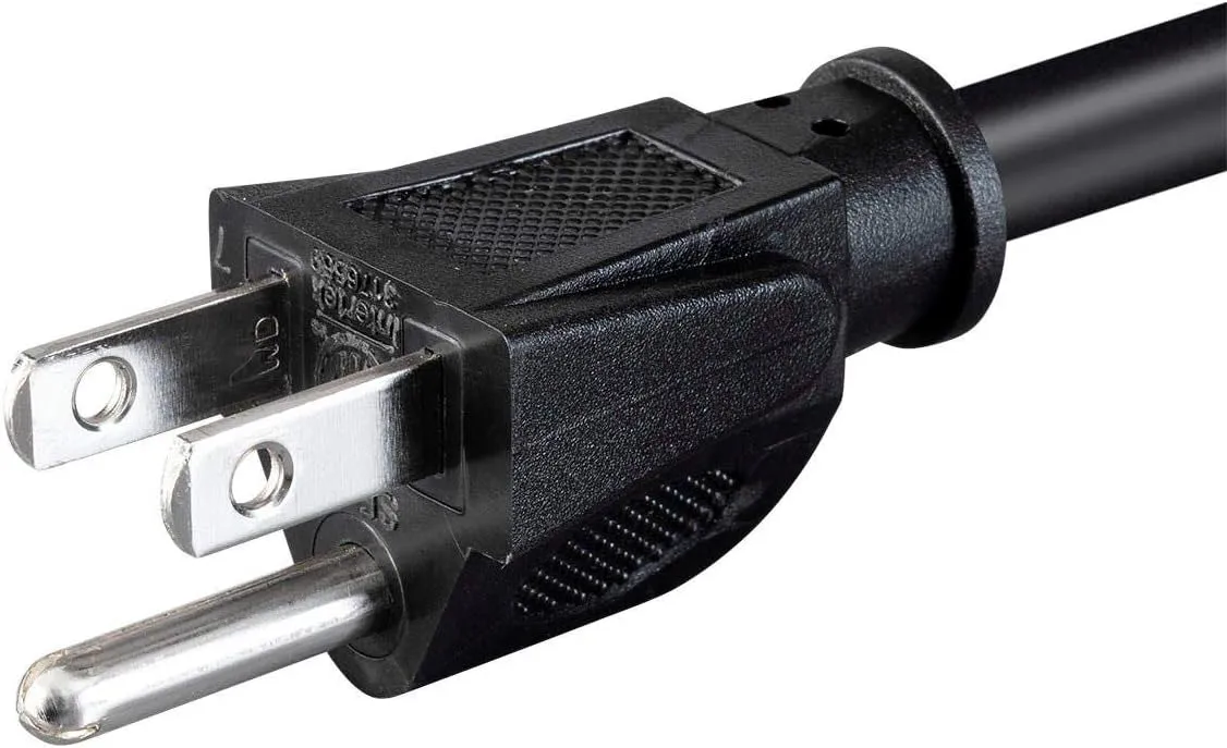 Monoprice Extension Cord - NEMA 5-15P to NEMA 5-15R, 10 Amp, 1250 Watt, 125 Volt, 18AWG, 10 Feet, Black