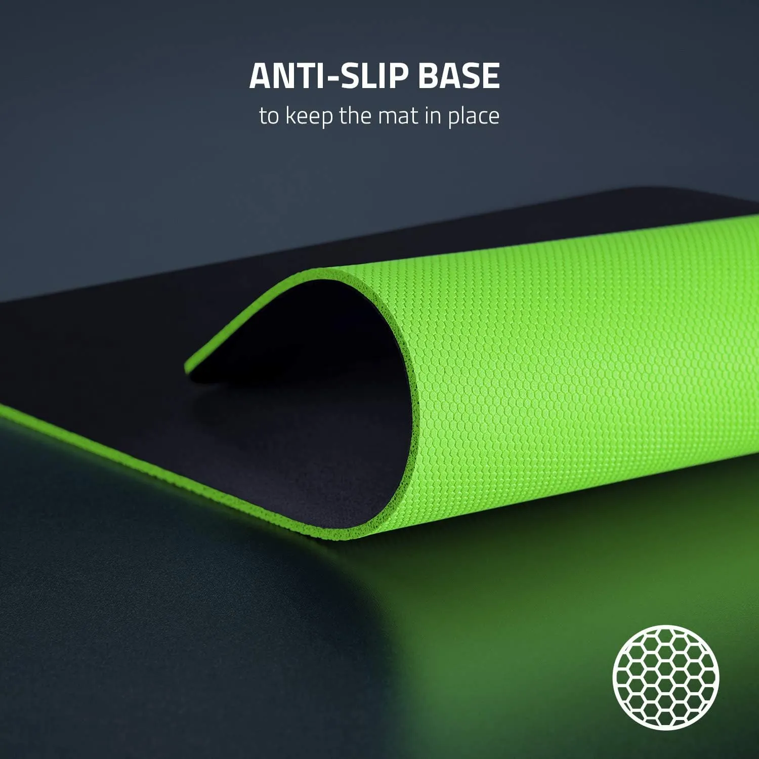 Razer Gigantus v2 Cloth Gaming Mouse Pad (Large): Thick, High-Density Foam - Non-Slip Base - Classic Black