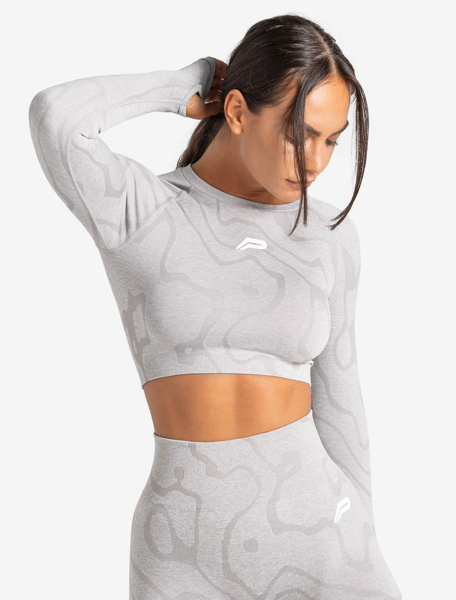 Sustainable Seamless Long Sleeve Crop Top - Cloud Grey