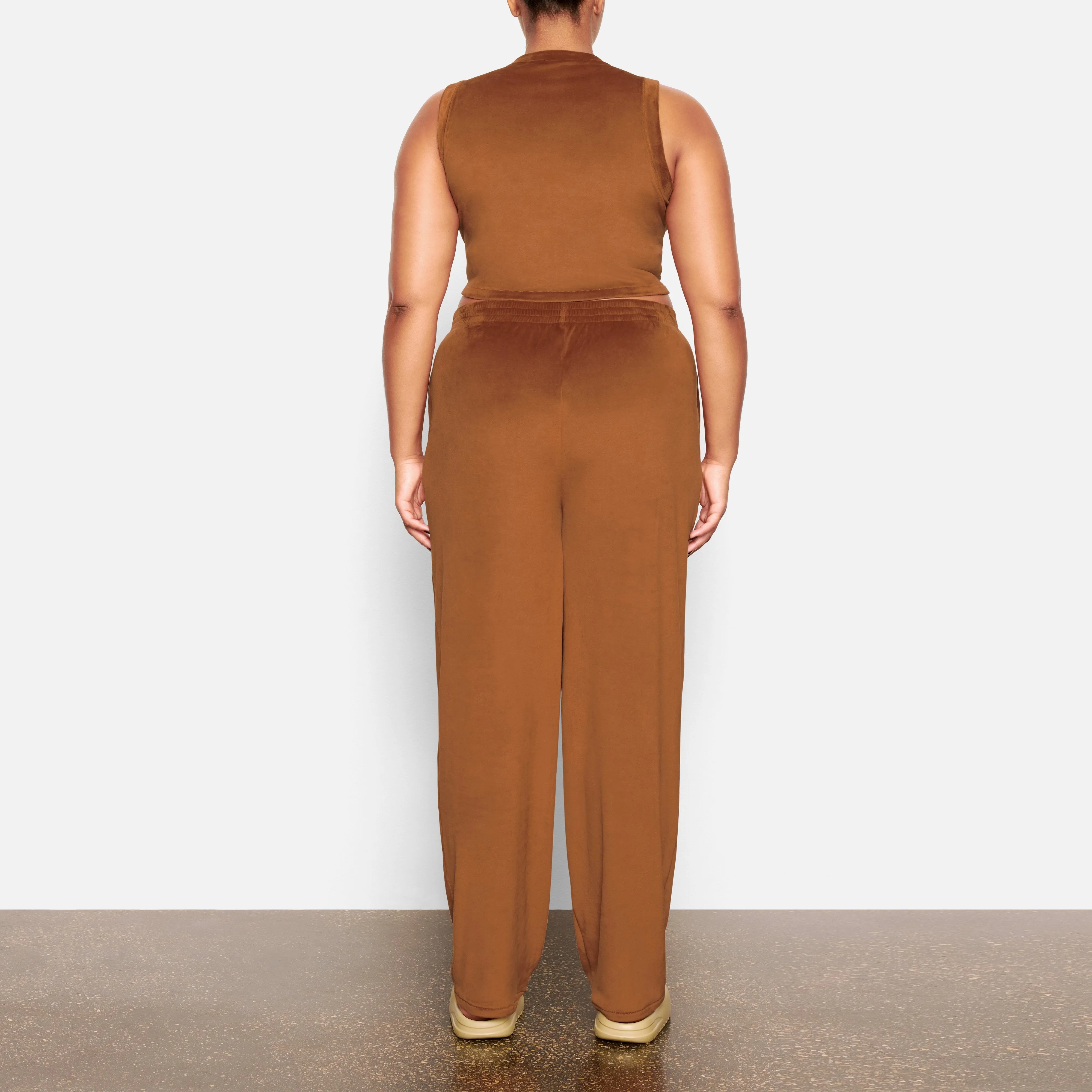 VELOUR CREW NECK TANK | COPPER